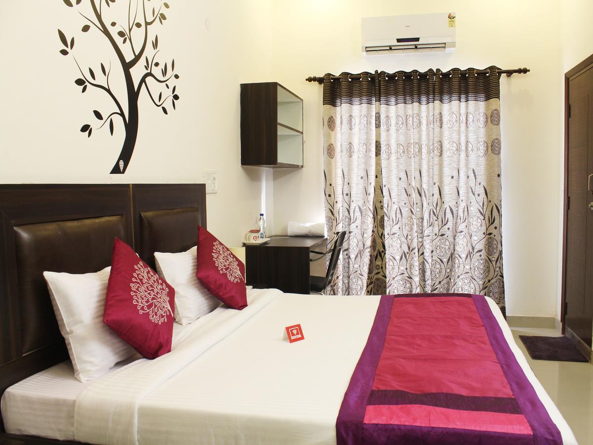 Oyo 2384 Hotel Epic Inn Gurgaon Eksteriør bilde