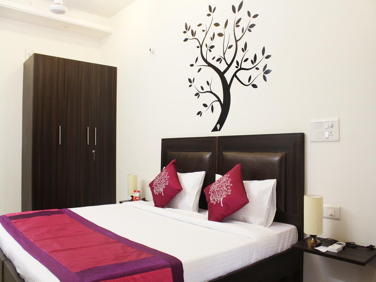 Oyo 2384 Hotel Epic Inn Gurgaon Eksteriør bilde