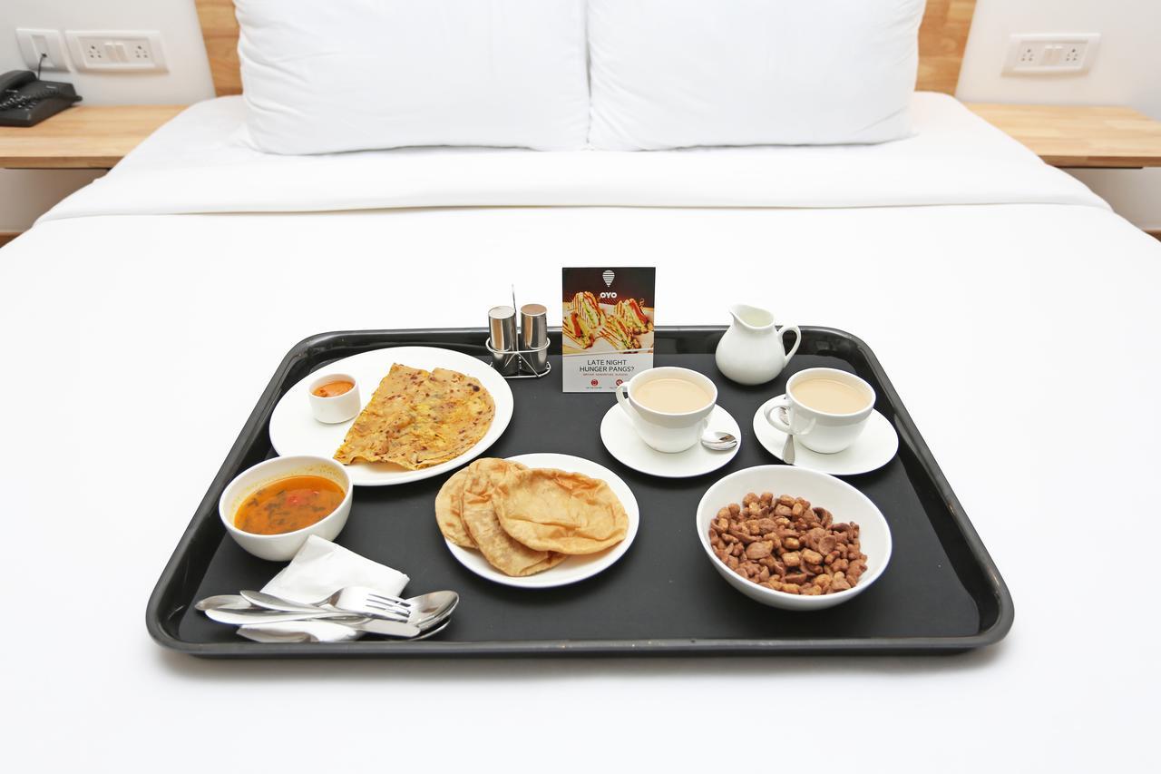 Oyo 2384 Hotel Epic Inn Gurgaon Eksteriør bilde